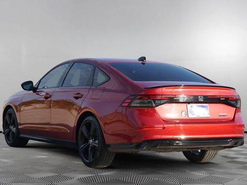 Used 2024 Honda Accord Sport image 6