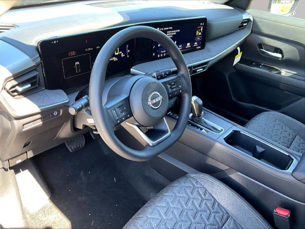 New 2027 Nissan Kicks SV FWD image 7