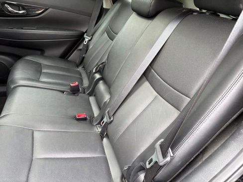 Used 2020 Nissan Rogue SL w/ Premium Package AWD/4WD image 10