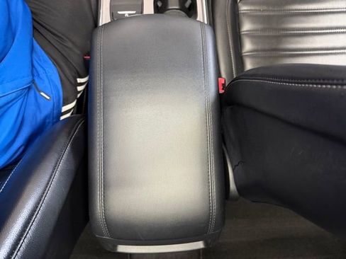 Used 2022 Ford Edge SEL w/ Convenience Package image 38