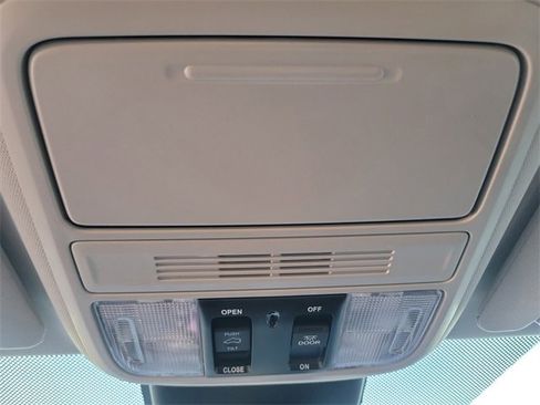 New 2026 Honda Odyssey Touring image 29