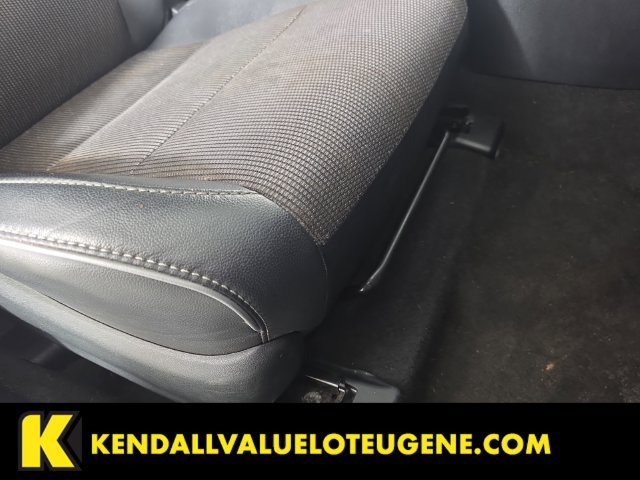 Used 2016 Toyota Corolla S FWD image 28
