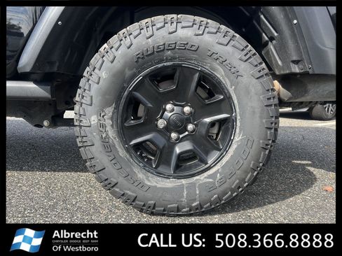 Used 2021 Jeep Gladiator Mojave image 32