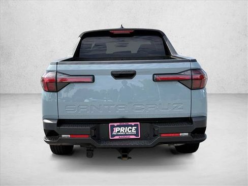Used 2022 Hyundai Santa Cruz SE FWD image 6