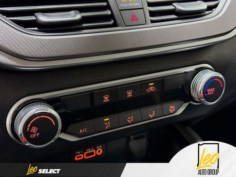 Used 2024 Nissan Altima 2.5 SR image 15