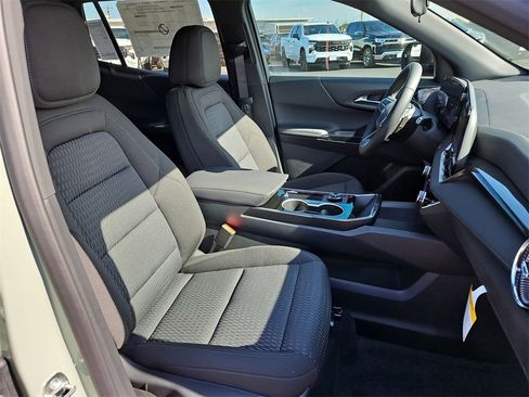 New 2026 Chevrolet Equinox LT image 27