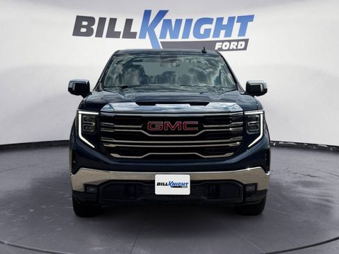 Used 2022 GMC Sierra 1500 SLT w/ SLT Premium Package image 8