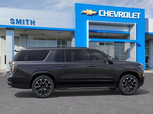 New 2026 Chevrolet Suburban RST w/ Comfort Package image 29