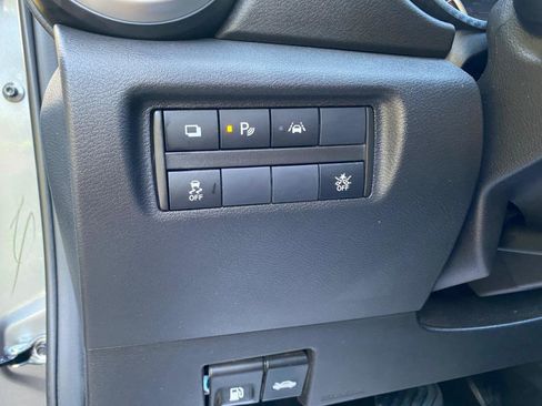 Used 2024 Nissan Versa S image 58