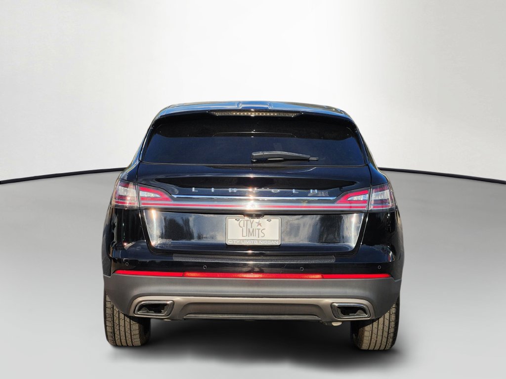 Used 2023 Lincoln Nautilus Reserve AWD/4WD image 6