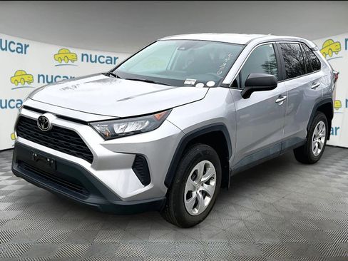 Certified 2022 Toyota RAV4 LE image 2