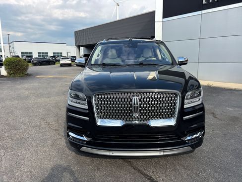 Certified 2020 Lincoln Navigator Black Label w/ Cargo Convenience Package AWD/4WD image 2