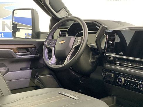 Certified 2024 Chevrolet Silverado 3500 High Country w/ High Country Premium Package AWD/4WD image 14