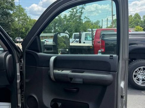 Used 2008 GMC Sierra 3500 SLE w/ Convenience Package AWD/4WD image 23