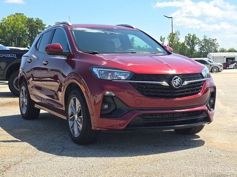Used 2023 Buick Encore GX Select w/ Sport Touring Package FWD image 7
