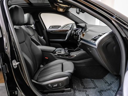 Used 2024 BMW X4 xDrive30i image 37