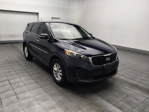 Used 2019 Kia Sorento FWD image 13