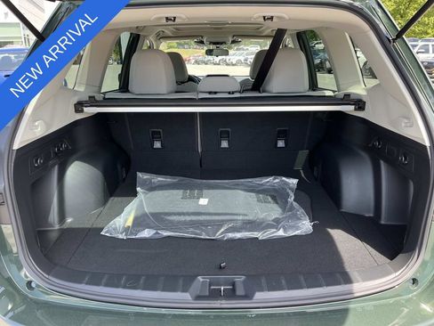 Used 2023 Subaru Forester Premium AWD/4WD image 22