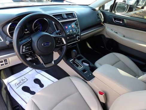 Used 2019 Subaru Outback 2.5i Limited w/ Popular Package #2 image 14