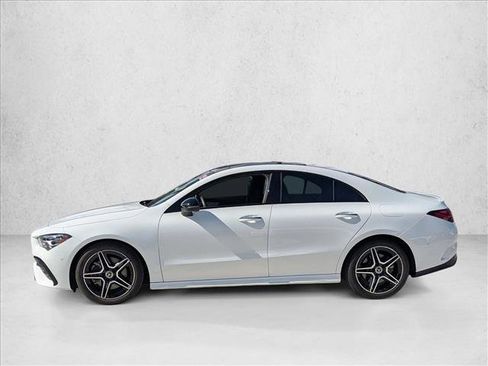 Used 2025 Mercedes-Benz CLA 250 image 9