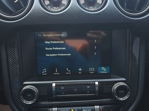 Used 2016 Ford Mustang Shelby GT350 w/ Technology Package image 22