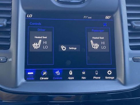 Used 2023 Chrysler 300 S image 27