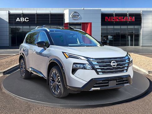 New 2026 Nissan Rogue Platinum AWD/4WD image 3