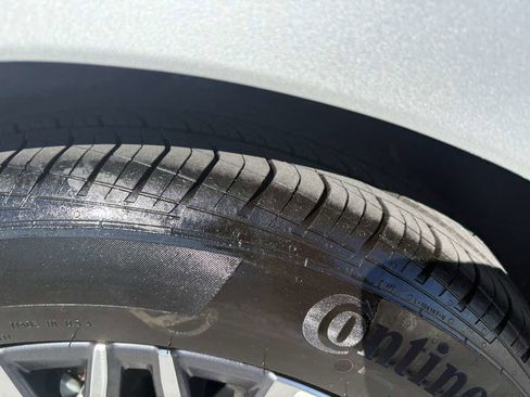 Used 2025 Nissan Altima 2.5 SV image 15