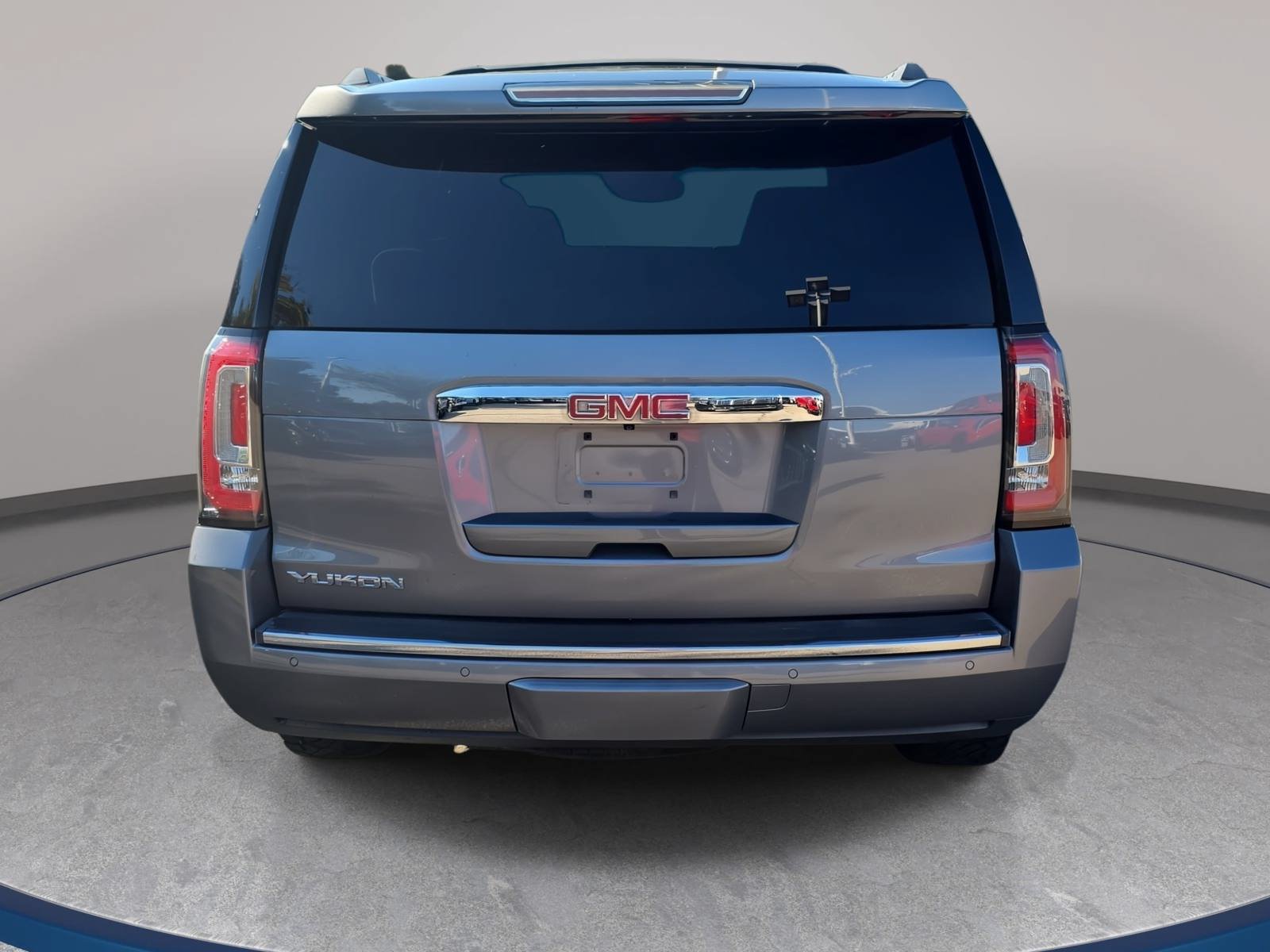 Used 2018 GMC Yukon Denali w/ Open Road Package AWD/4WD image 6