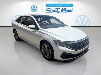 Used 2023 Volkswagen Jetta SE w/ Panoramic Sunroof Package
