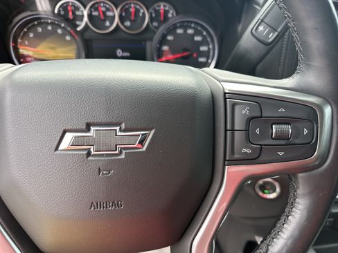 Used 2020 Chevrolet Silverado 1500 LT Trail Boss AWD/4WD image 26