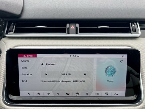 Used 2020 Land Rover Range Rover Velar S image 29