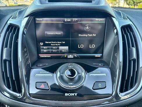 Used 2014 Ford Escape Titanium w/ Equipment Group 401A AWD/4WD image 21