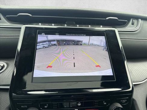 Used 2023 Jeep Grand Cherokee Altitude image 11