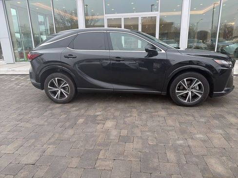 Certified 2024 Lexus RX 350 Premium w/ Accessory Package (Z1) image 5