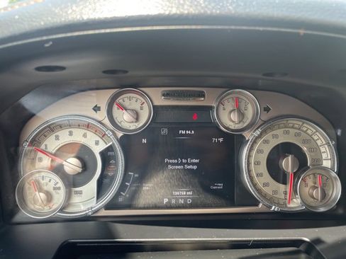 Used 2014 RAM 3500 Laramie Longhorn image 20