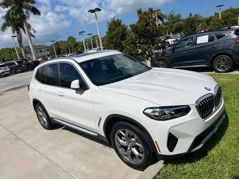 Used 2024 BMW X3 sDrive30i w/ Premium Package w/ZPA RWD image 2