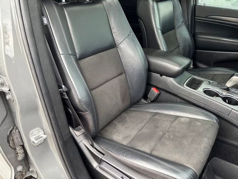 Used 2021 Jeep Grand Cherokee Laredo X AWD/4WD image 51