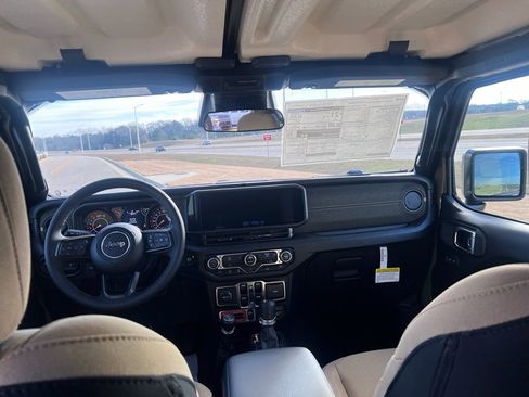 New 2026 Jeep Wrangler Unlimited Sport image 27