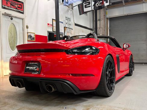 Used 2025 Porsche 718 Boxster Spyder RS RWD image 7