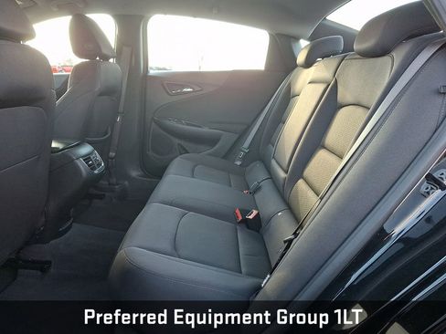 Used 2023 Chevrolet Malibu LT image 11
