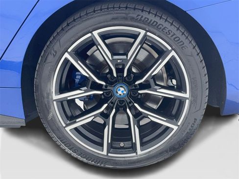 Used 2023 BMW i4 eDrive40 w/ M Sport Package image 60