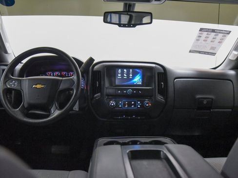 Used 2018 Chevrolet Silverado 2500 W/T image 21