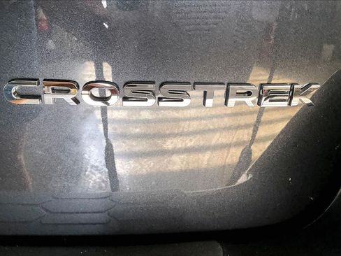 Used 2018 Subaru Crosstrek 2.0i Premium AWD/4WD image 10