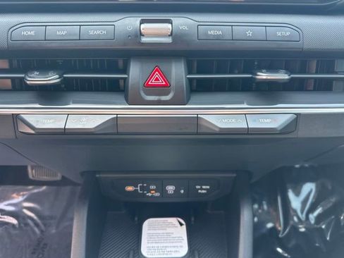 Used 2025 Kia K4 EX FWD image 24