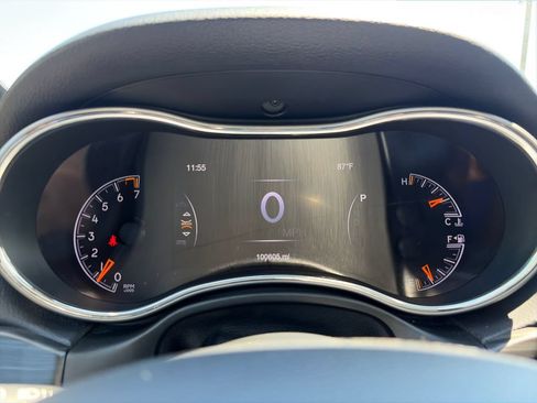 Used 2020 Jeep Grand Cherokee Altitude RWD image 15