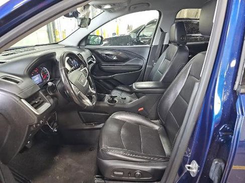 Used 2022 GMC Terrain SLT image 3
