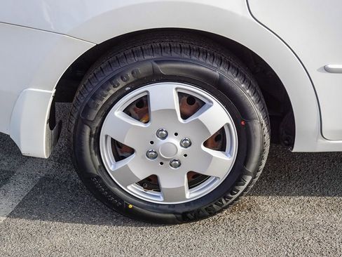 Used 2012 Nissan Sentra 2.0 image 8