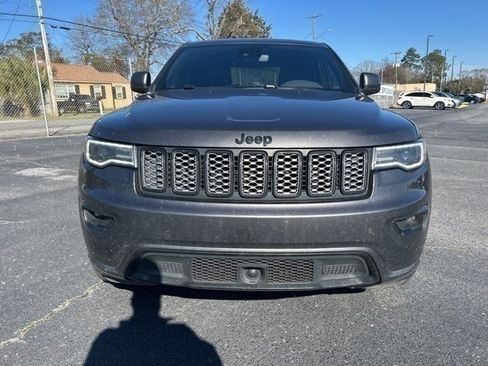 Used 2021 Jeep Grand Cherokee Laredo X image 7
