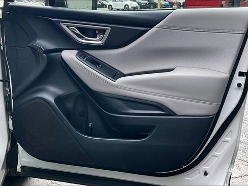 Used 2023 Subaru Forester Premium image 14